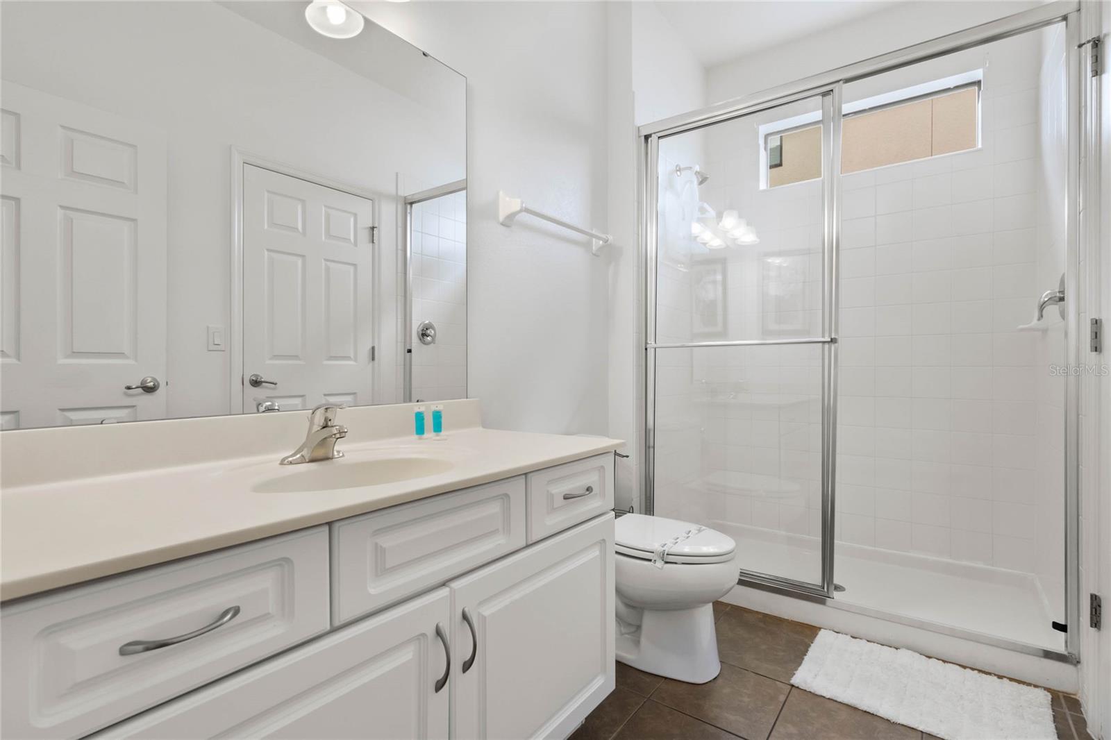 2621 ROSEMONT CIR