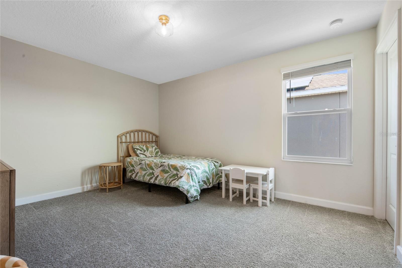 2119 CAMDEN LOOP