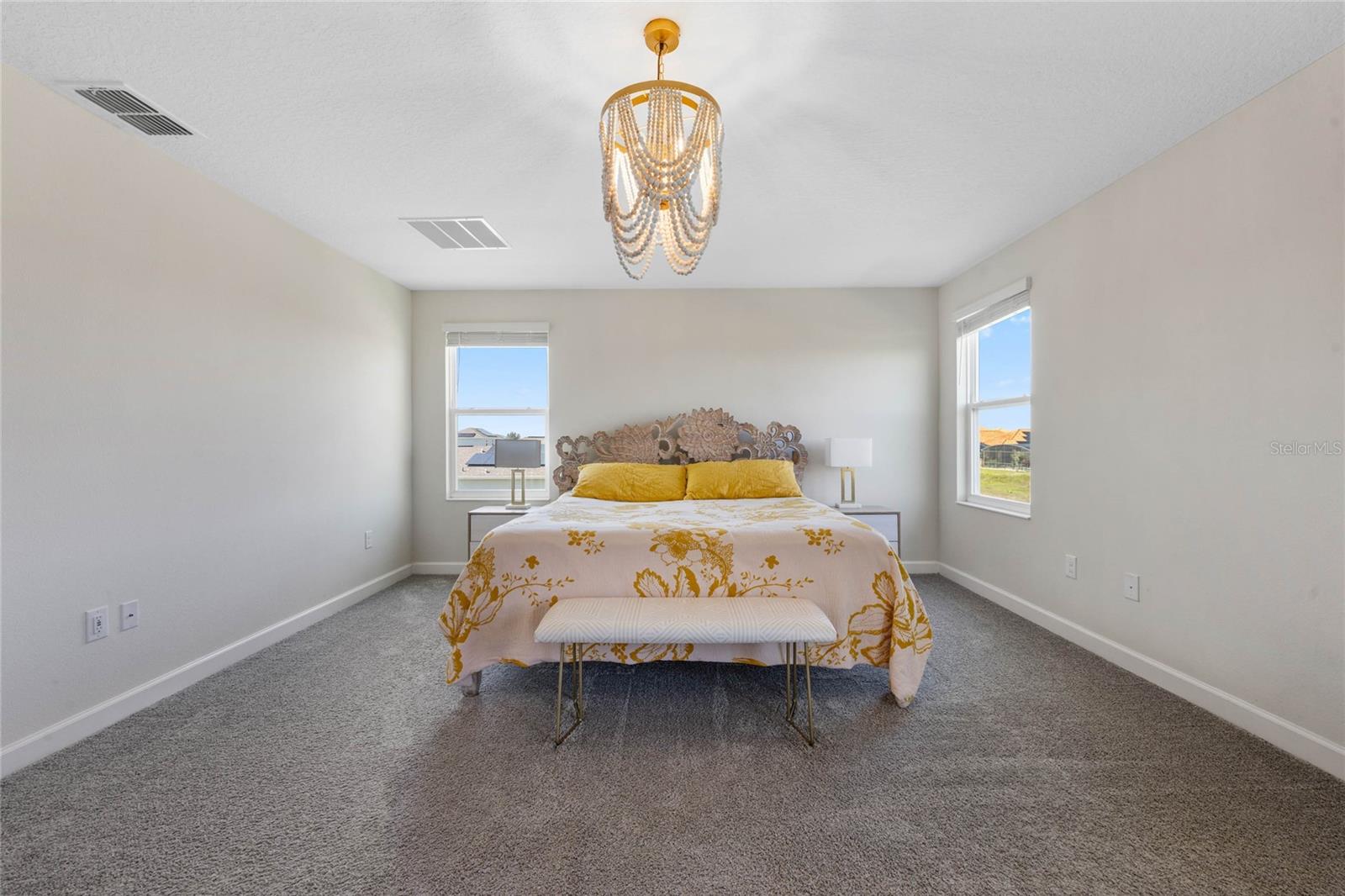 2119 CAMDEN LOOP