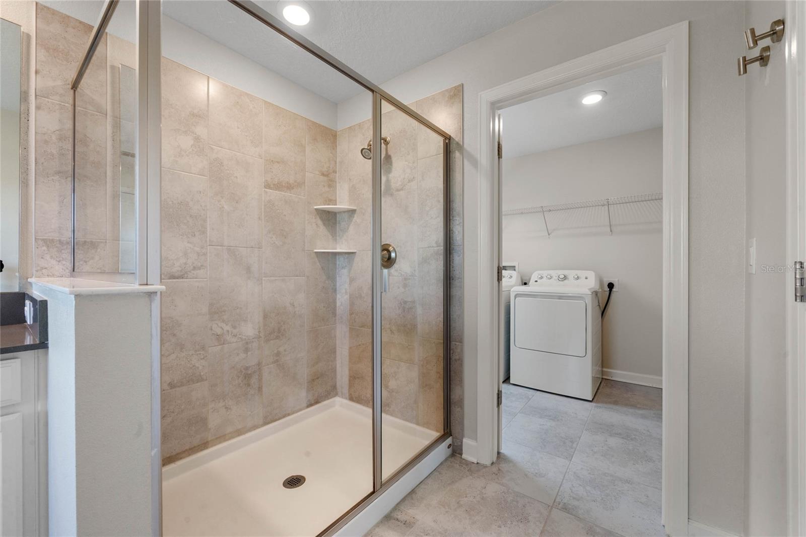 2119 CAMDEN LOOP