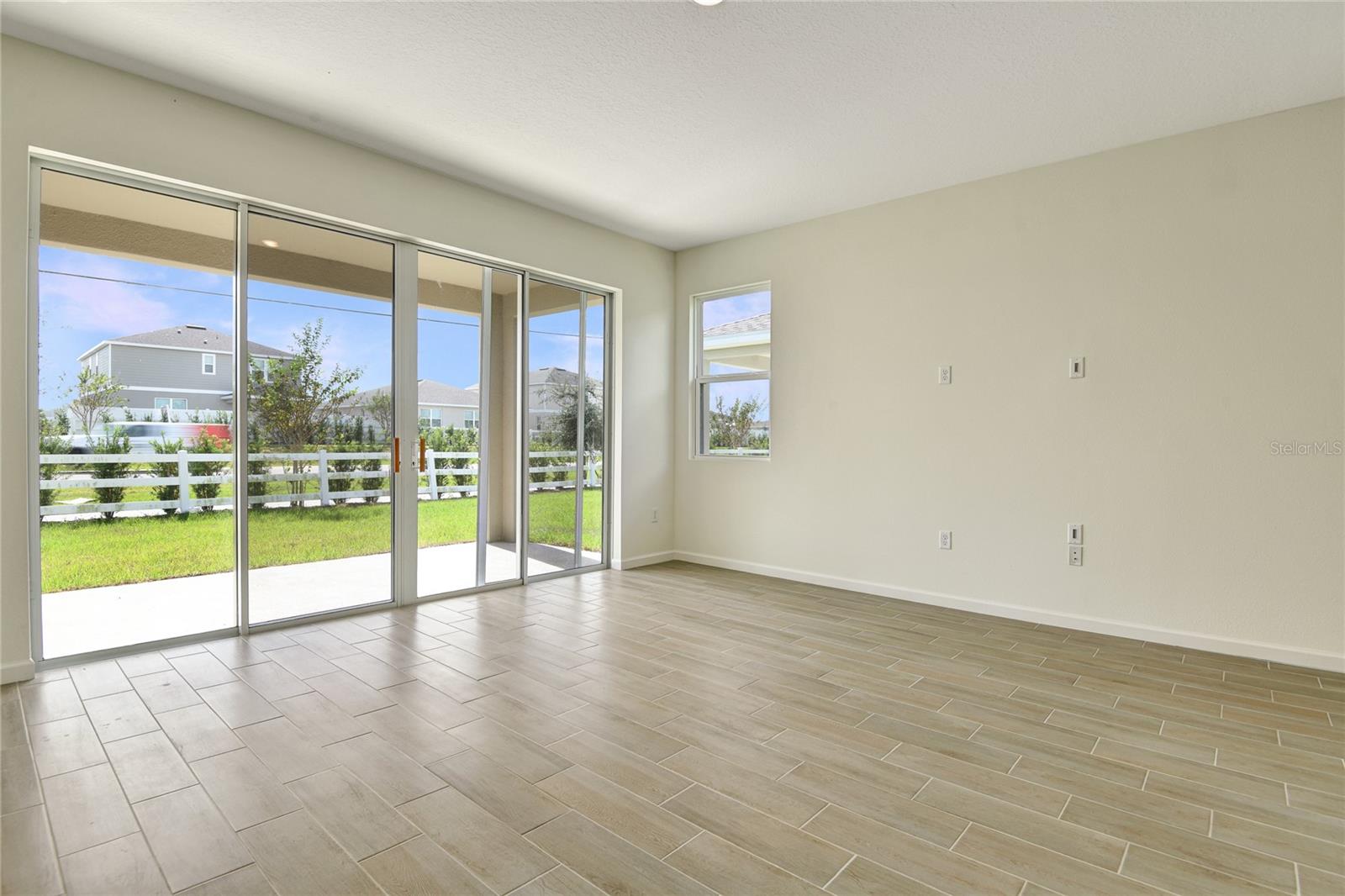 3120 KACEE DR