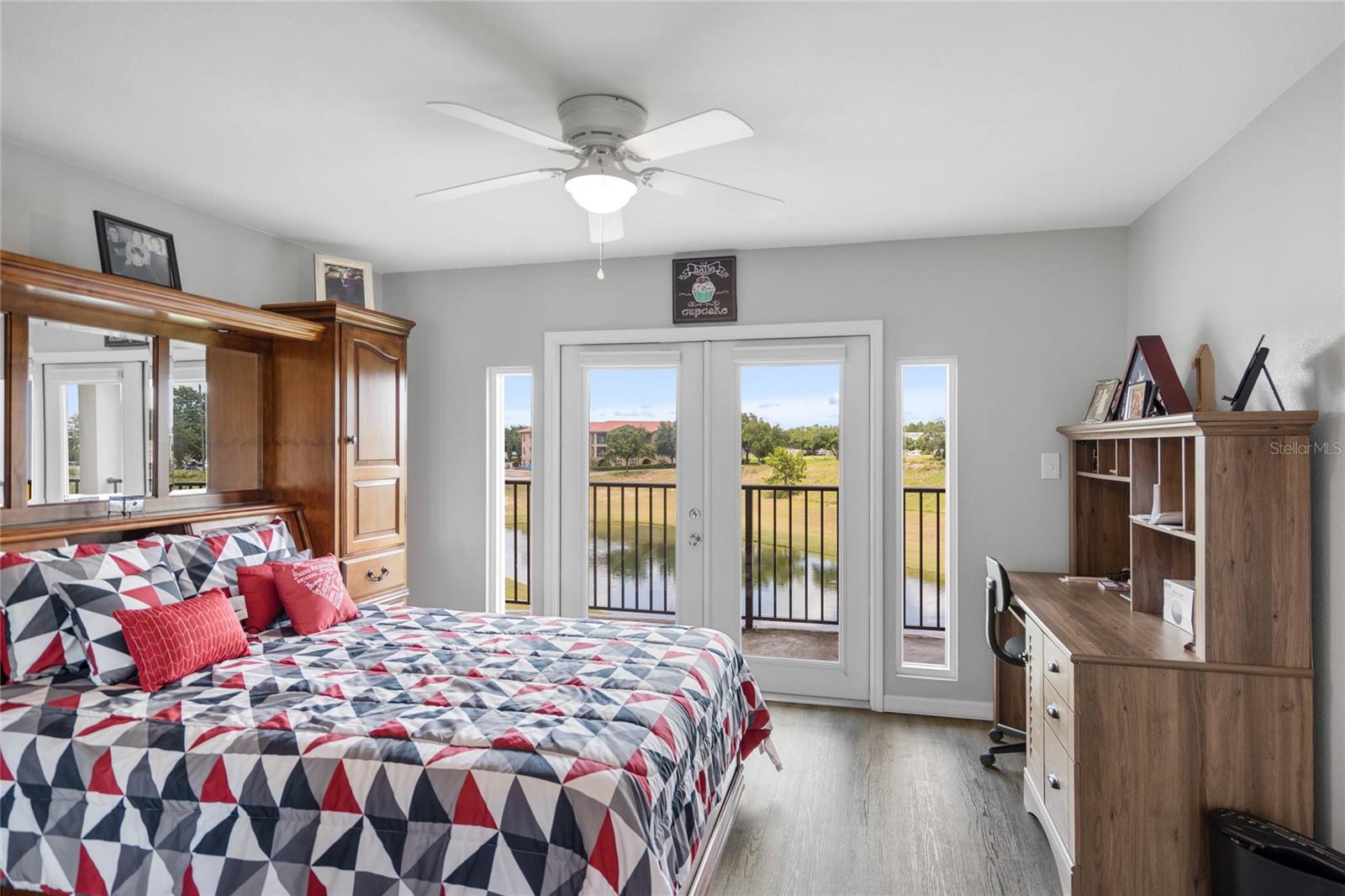 841 RETREAT BLVD #201
