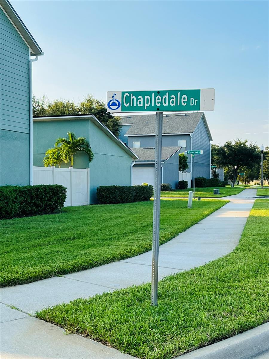 6183 CHAPLEDALE DR
