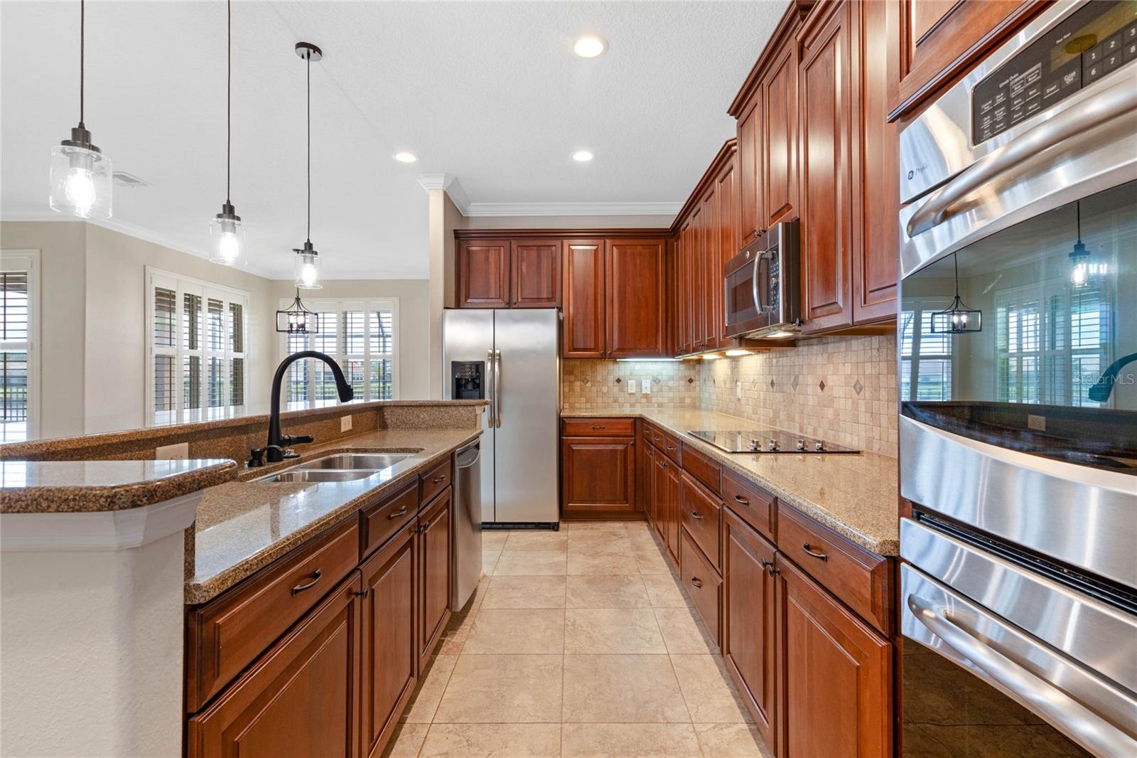 1507 LEXINGTON AVE