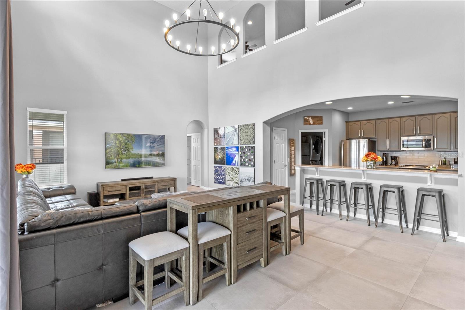 1513 LEXINGTON AVE