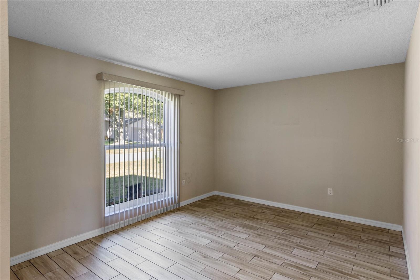 1773 GREY FOX DR