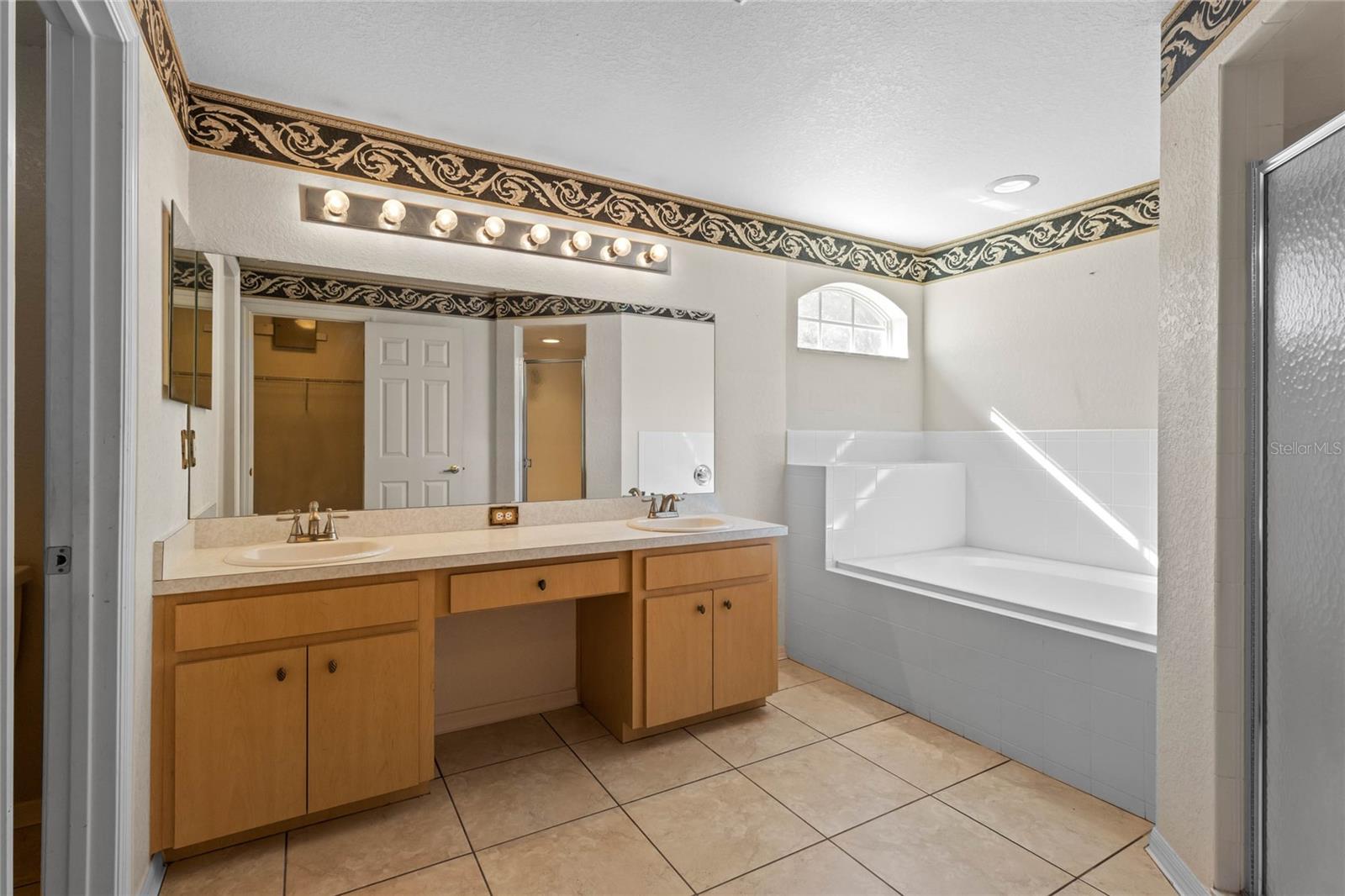 1773 GREY FOX DR