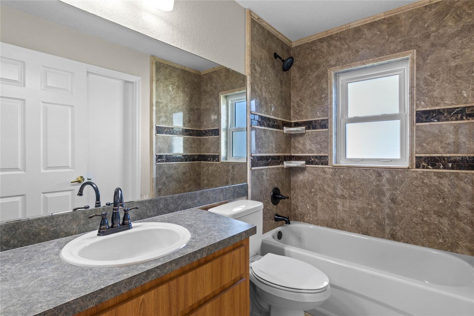 1773 GREY FOX DR