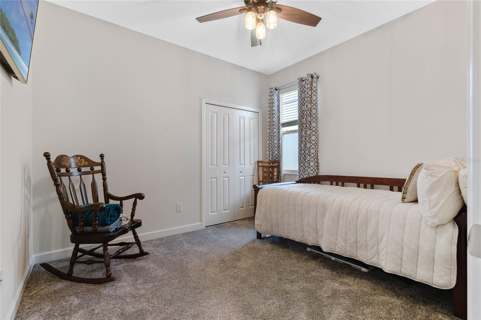 2150 CAMDEN LOOP