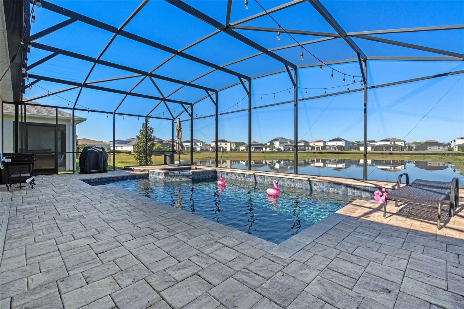 2150 CAMDEN LOOP
