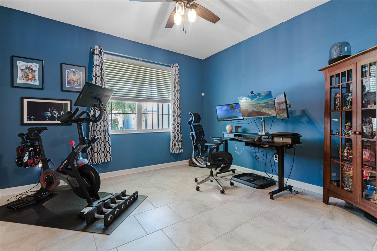 2150 CAMDEN LOOP