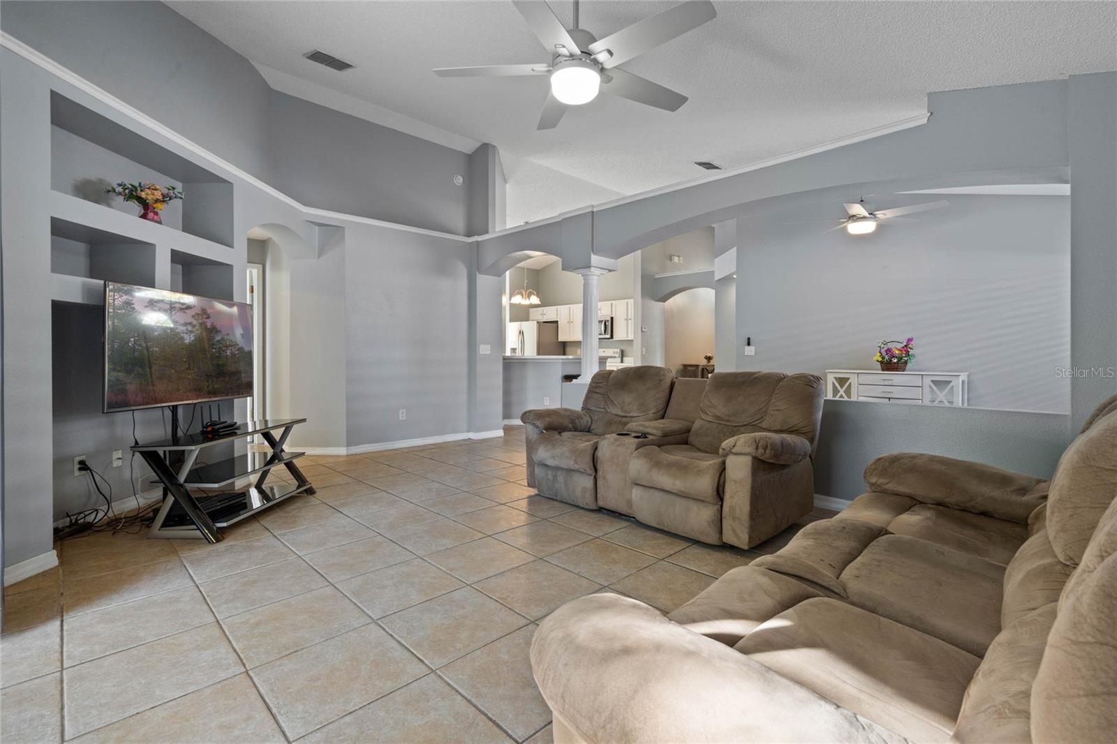 7900 ELMSTONE CIR