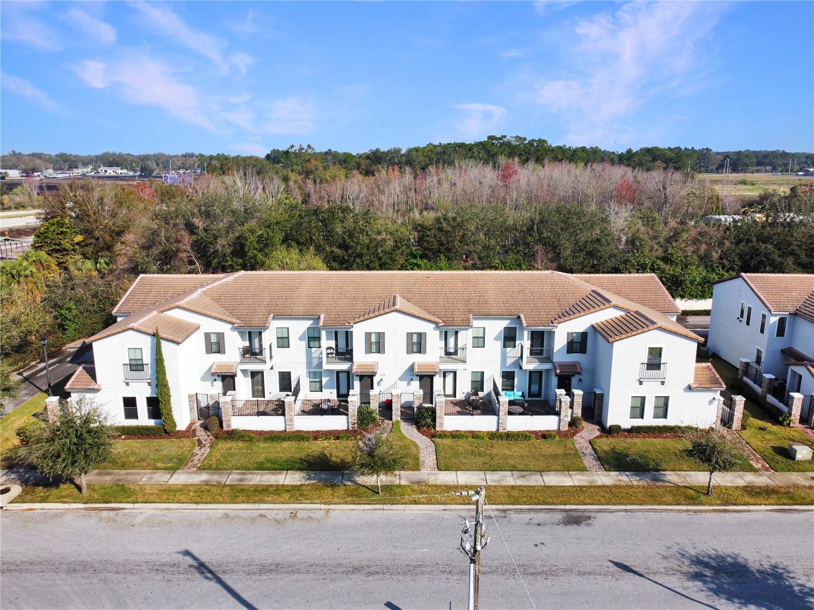 113 KENNY BLVD