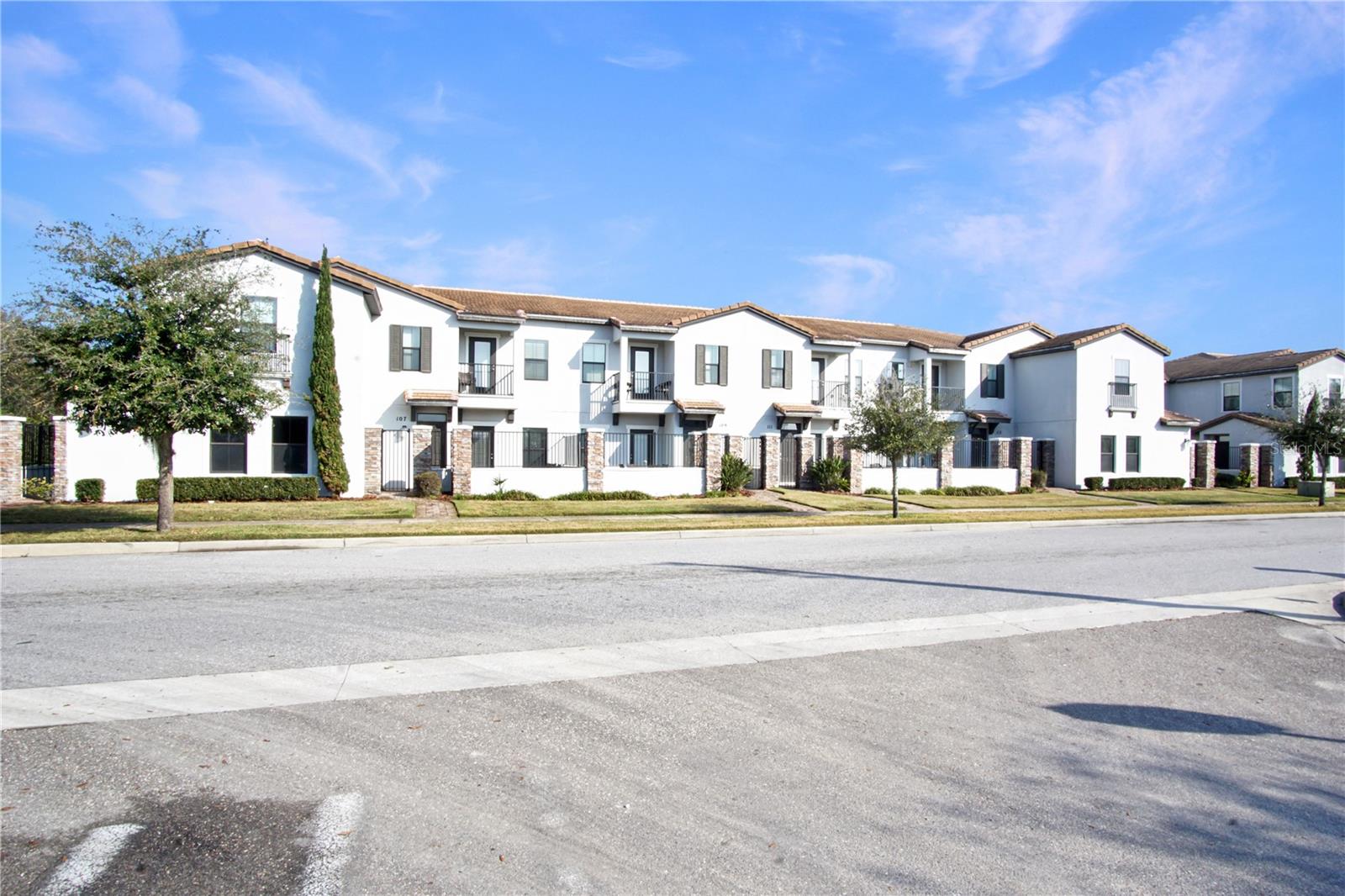 113 KENNY BLVD