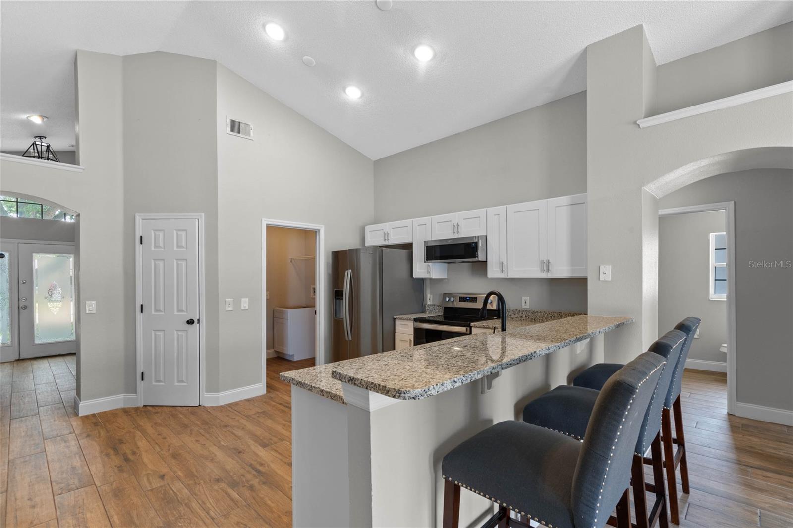 7925 MAGNOLIA BEND CT