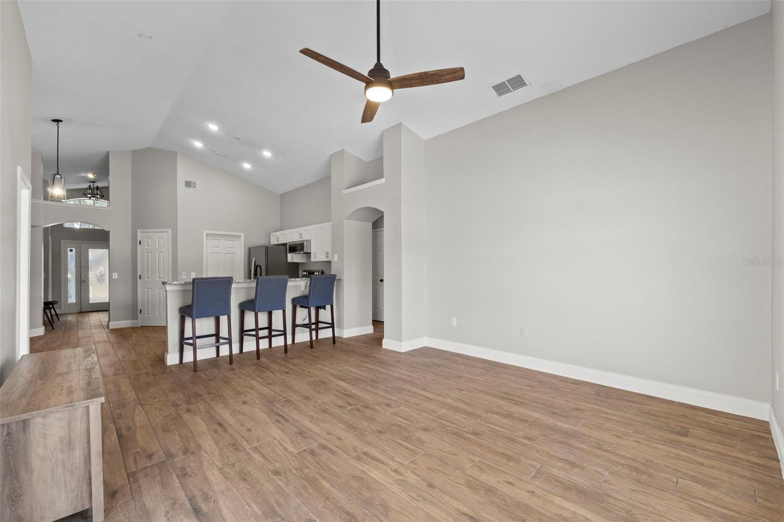 7925 MAGNOLIA BEND CT