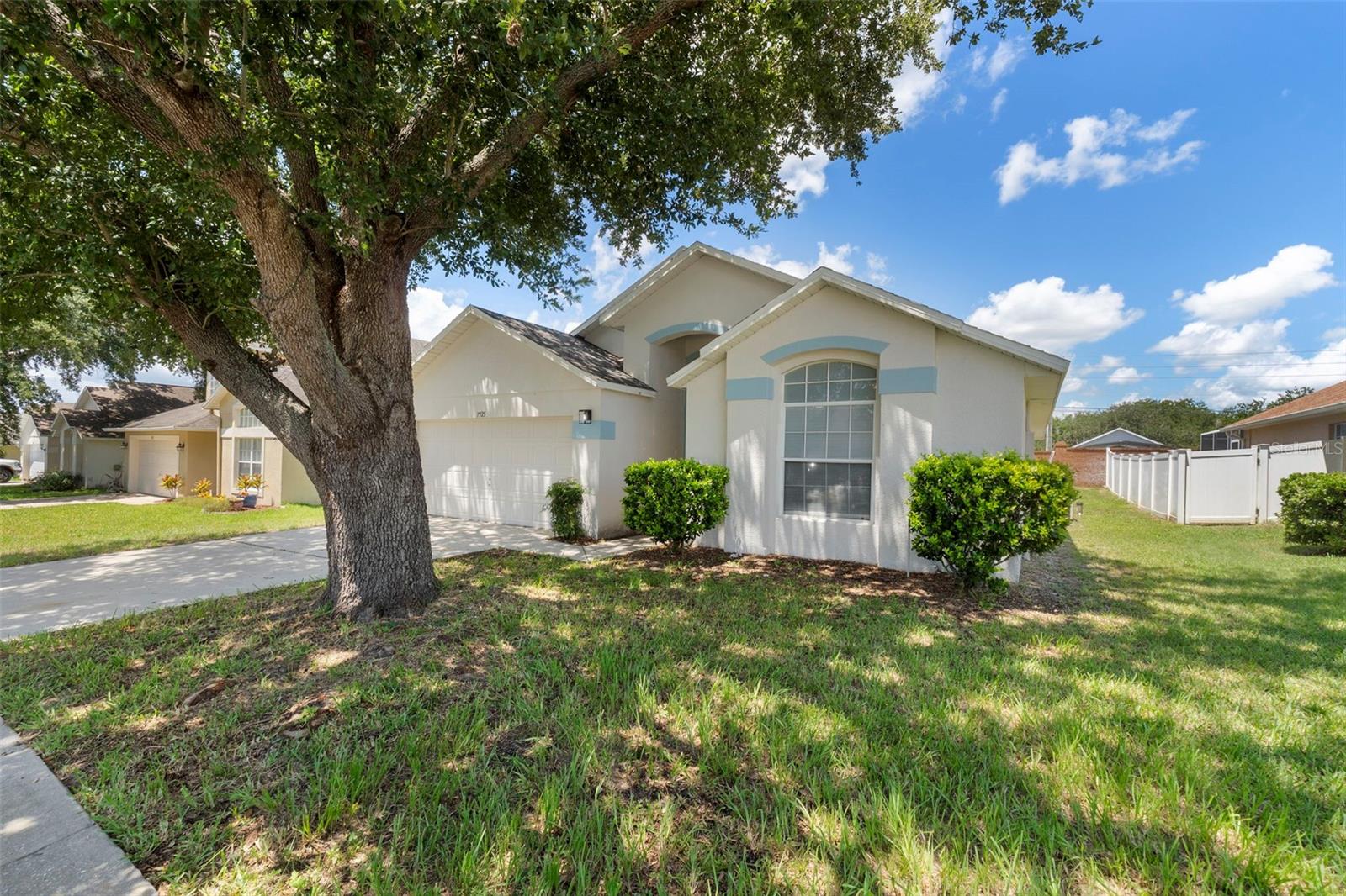 7925 MAGNOLIA BEND CT