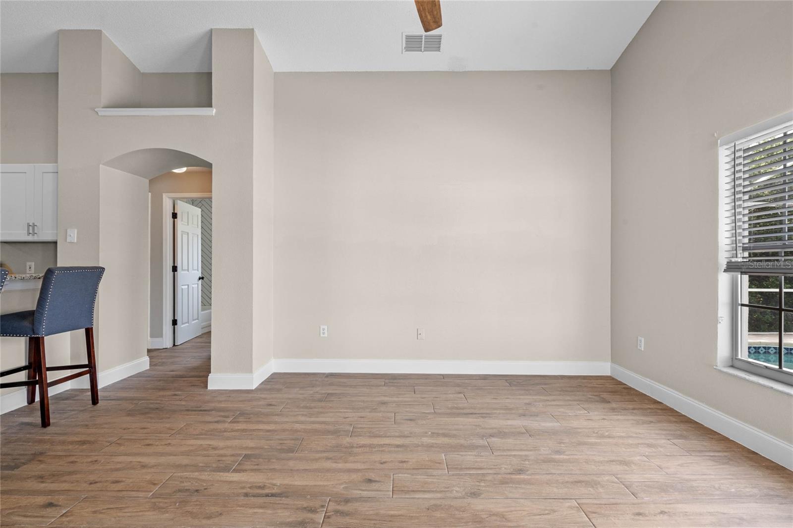 7925 MAGNOLIA BEND CT