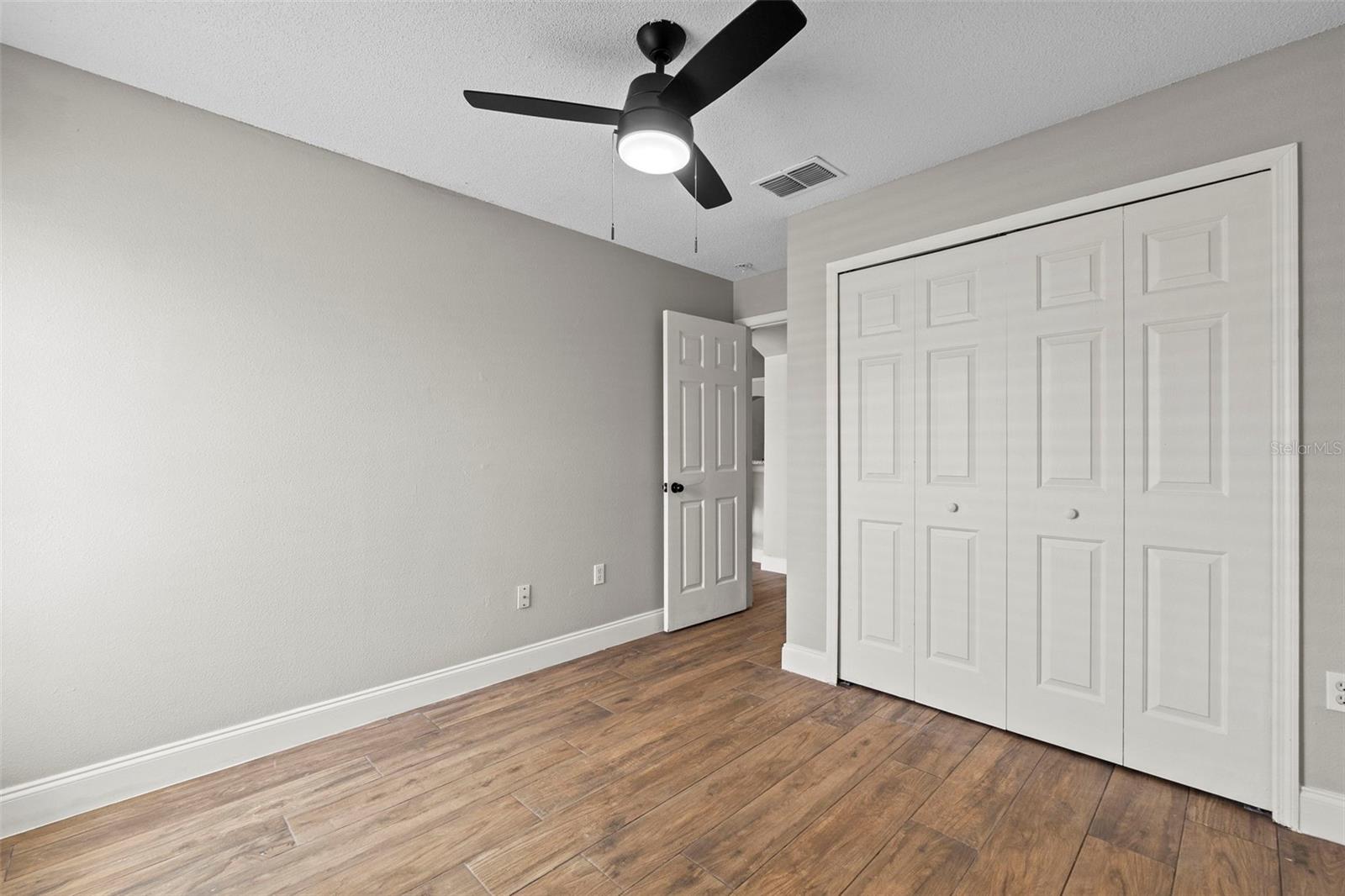 7925 MAGNOLIA BEND CT