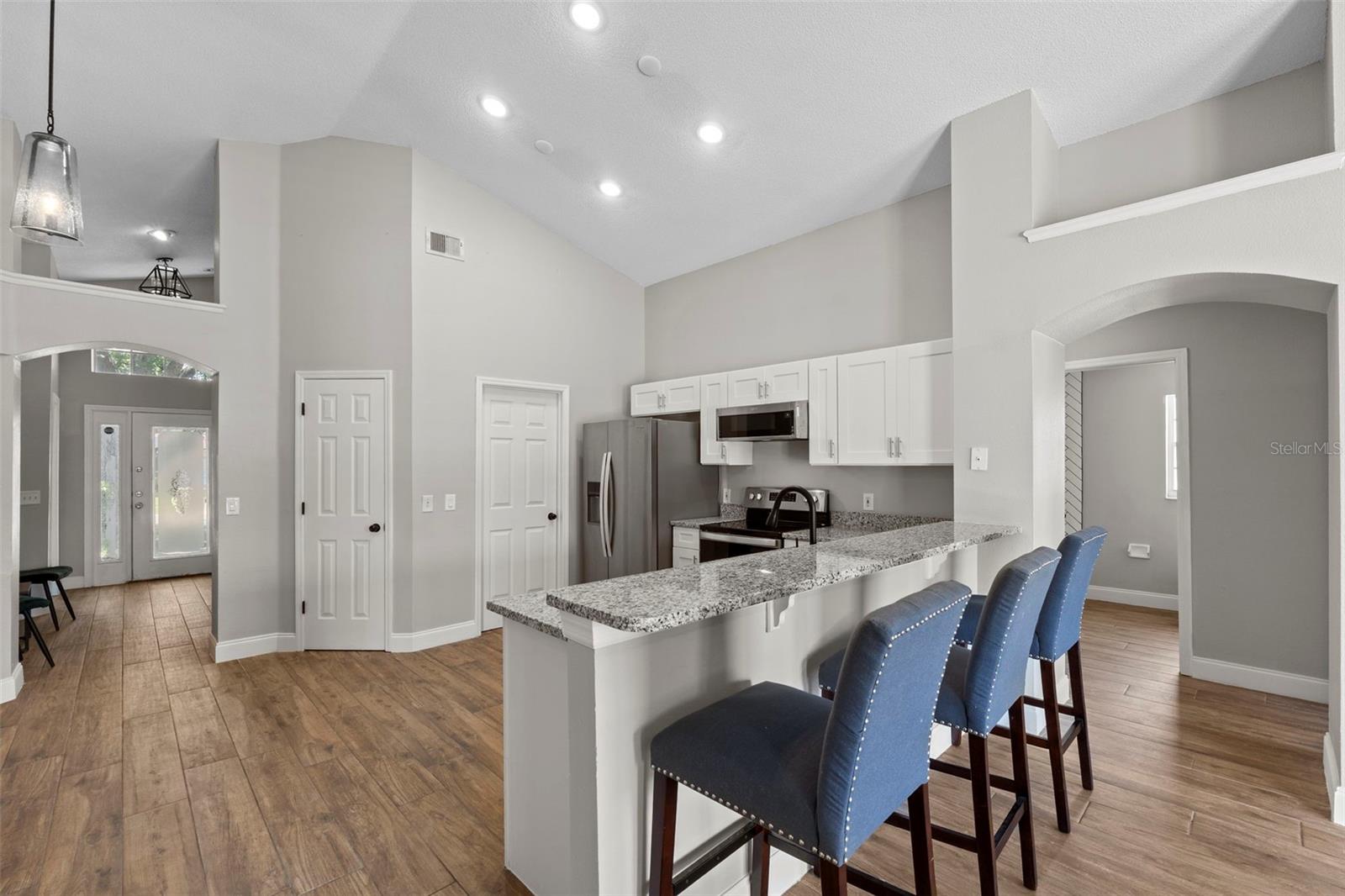 7925 MAGNOLIA BEND CT
