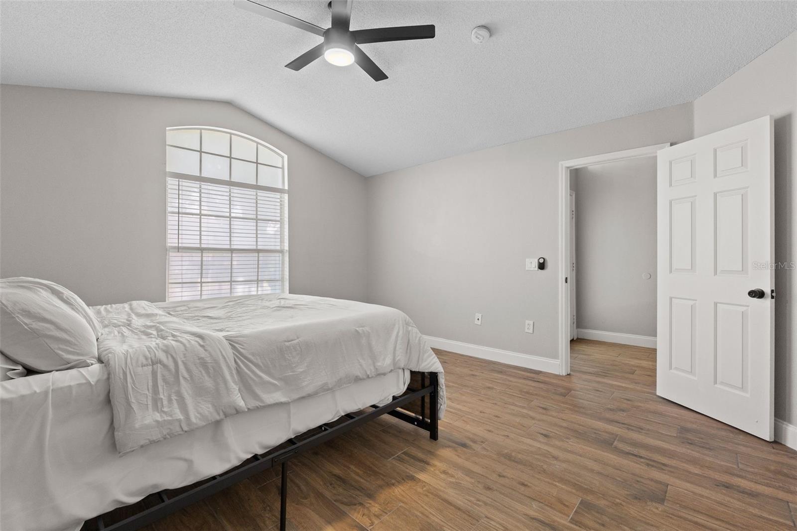7925 MAGNOLIA BEND CT