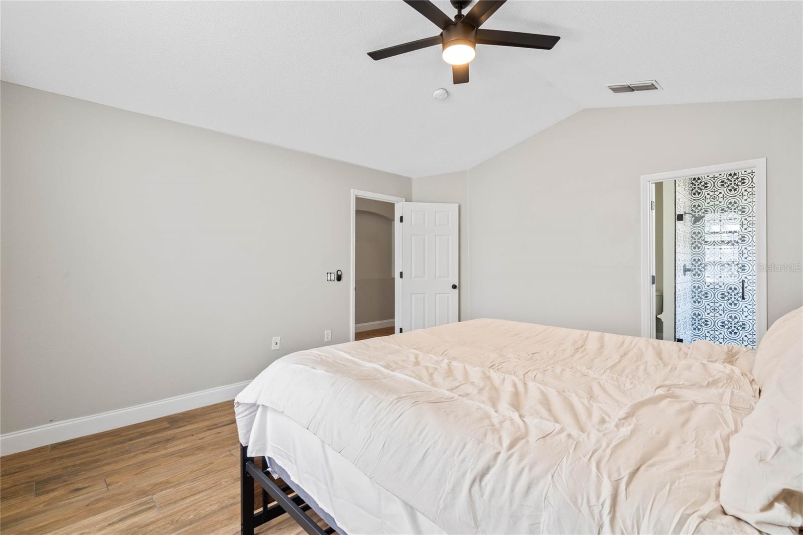 7925 MAGNOLIA BEND CT