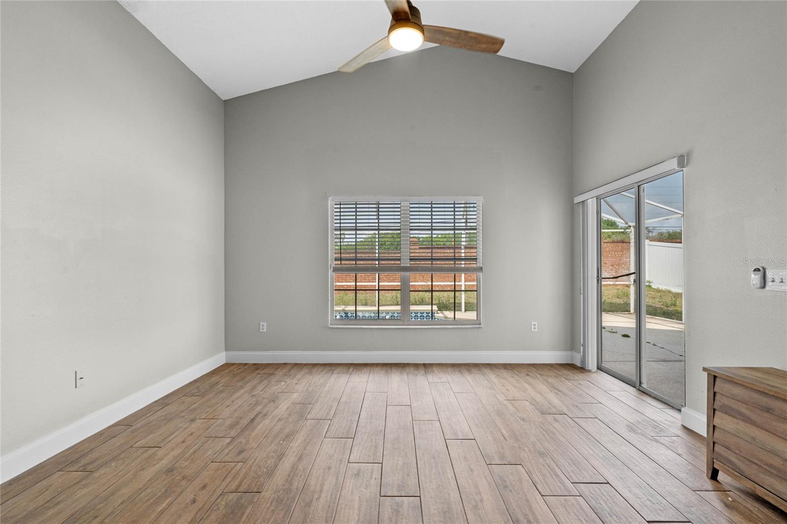 7925 MAGNOLIA BEND CT