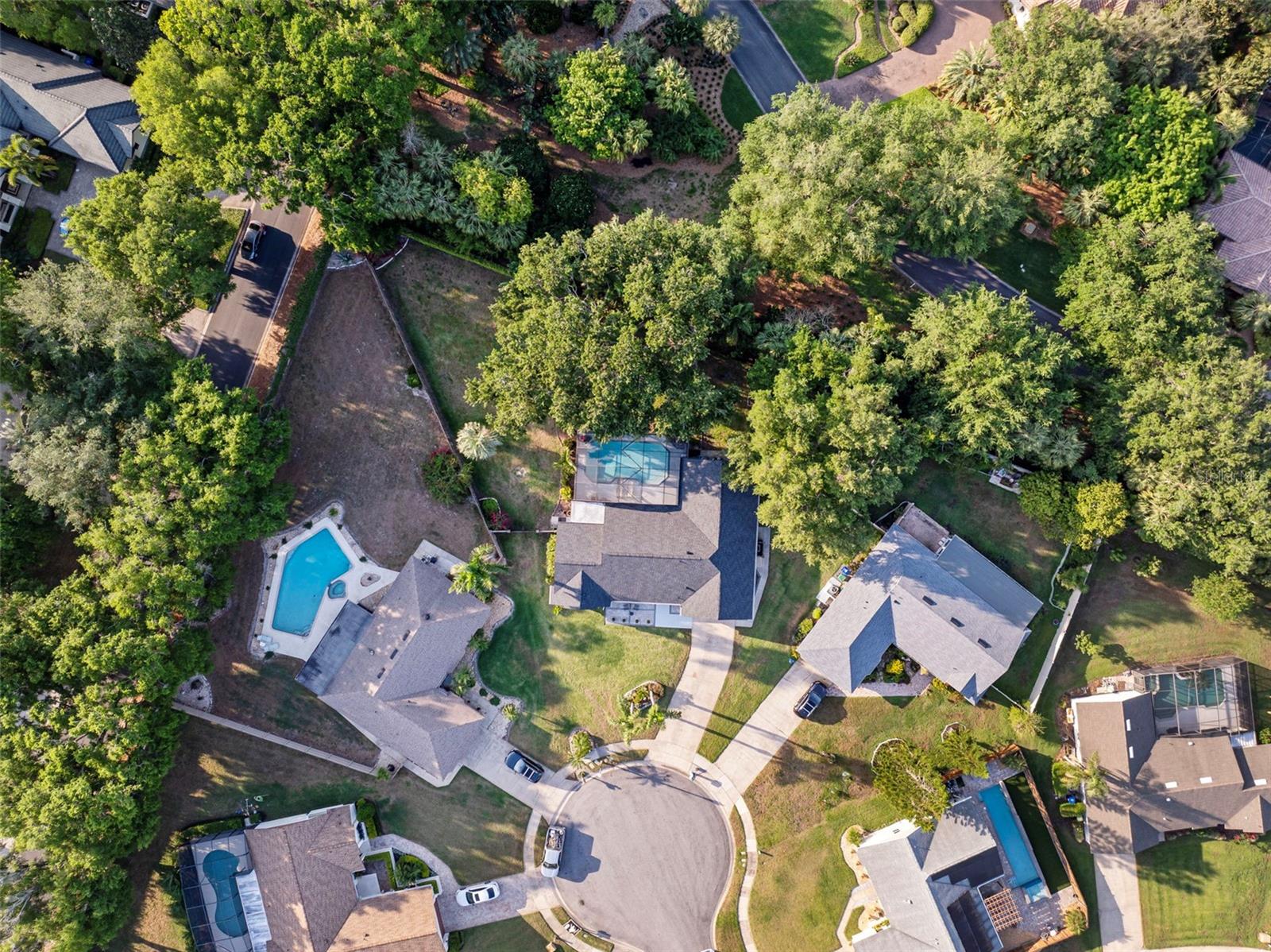 4801 BREEZY PALMS CT