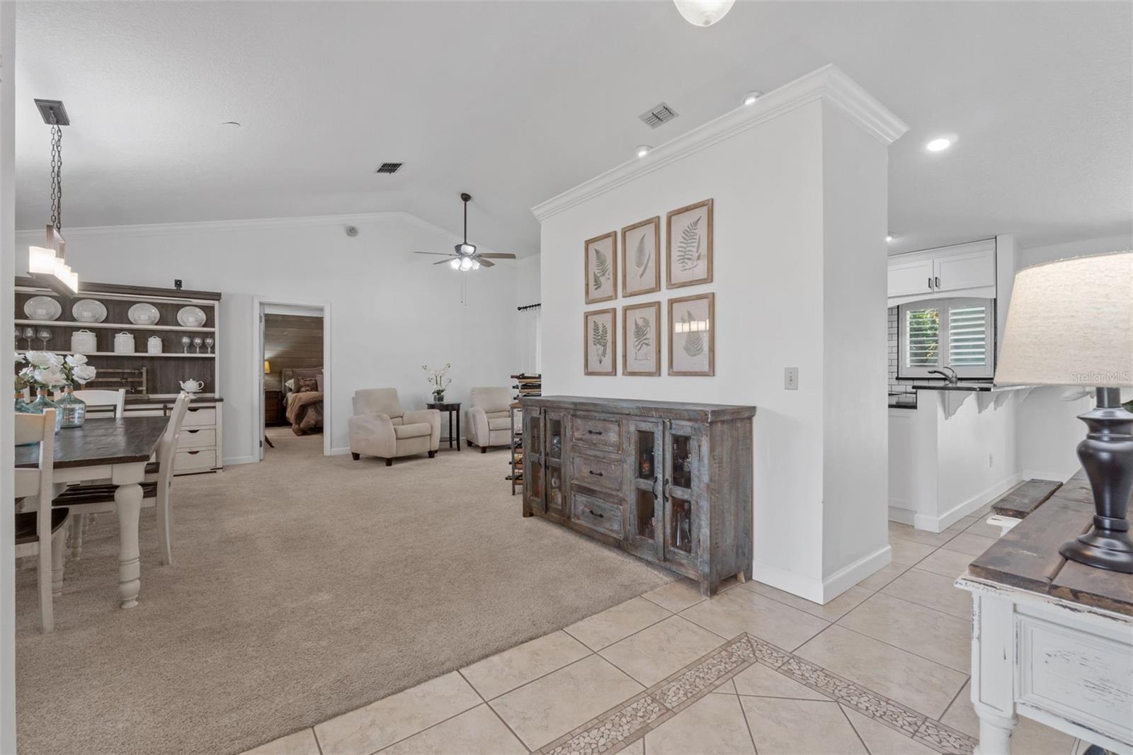 4801 BREEZY PALMS CT