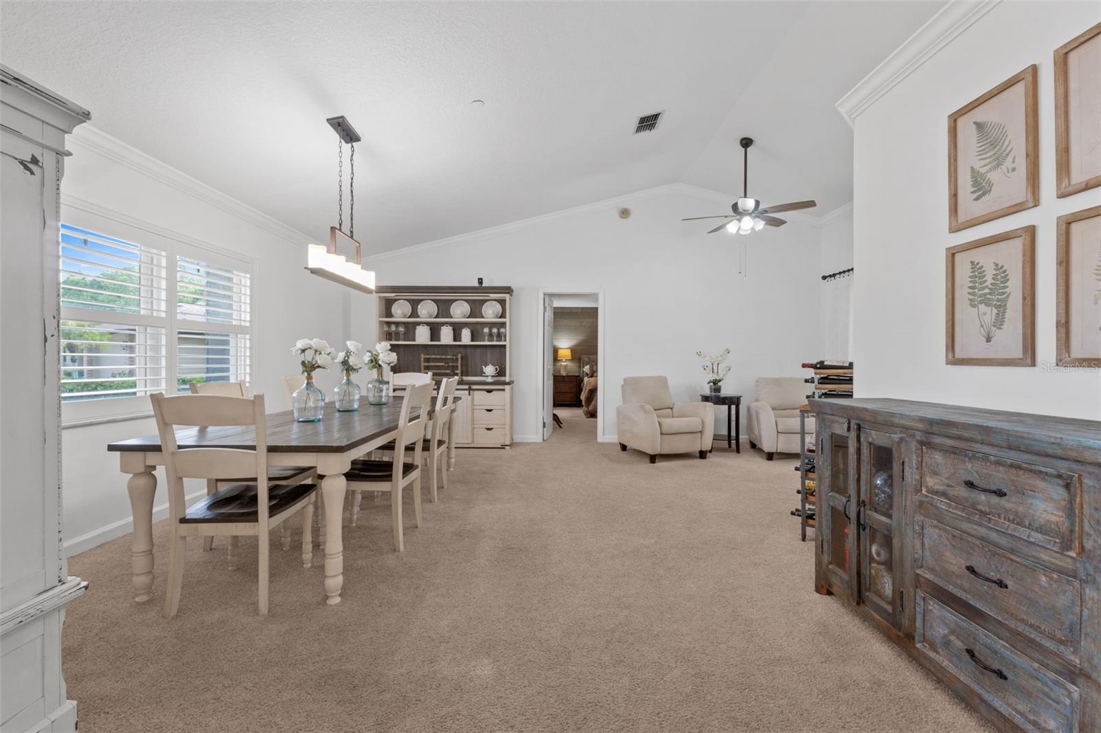 4801 BREEZY PALMS CT