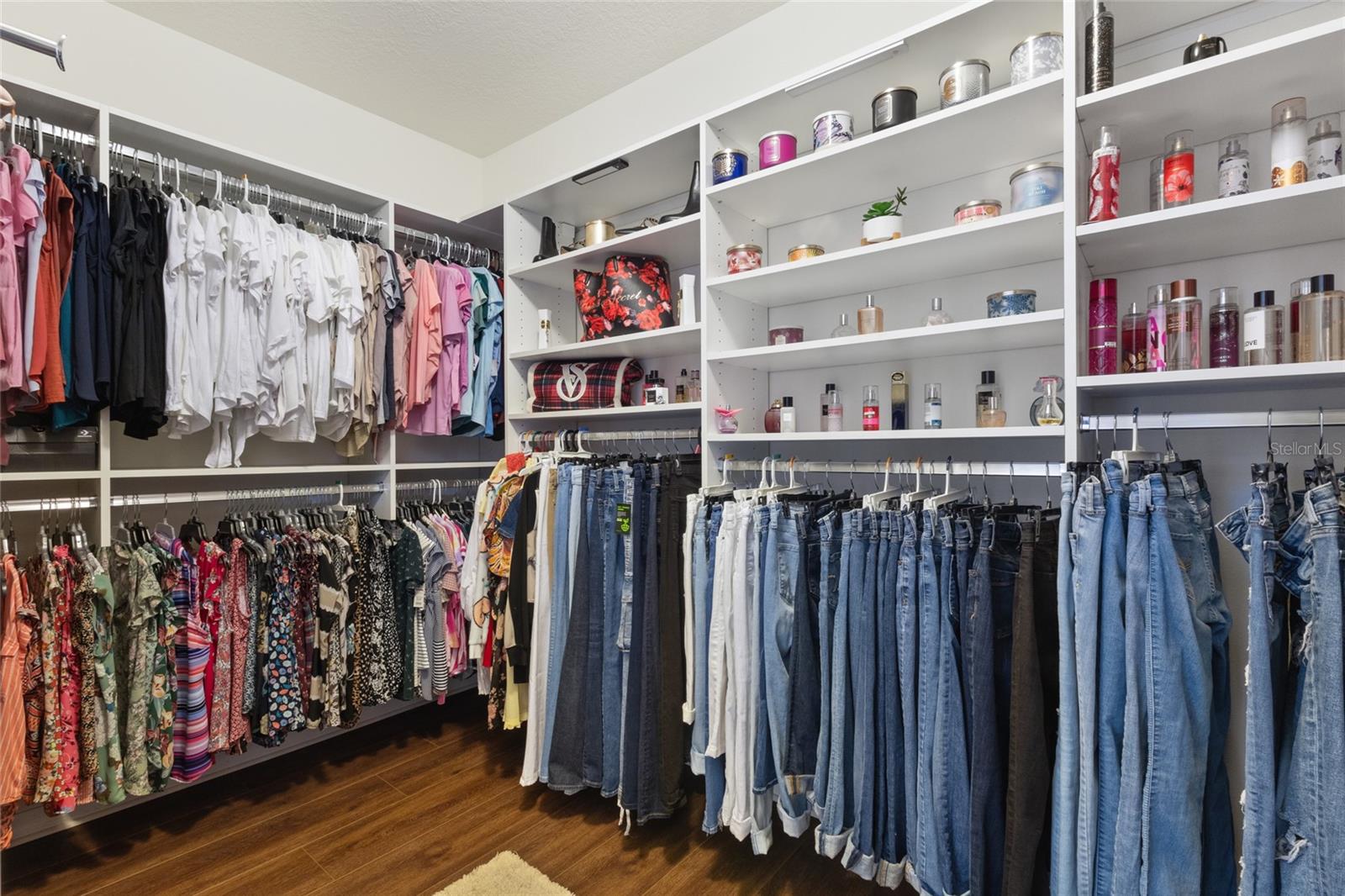 5759 MARSH LANDING DR