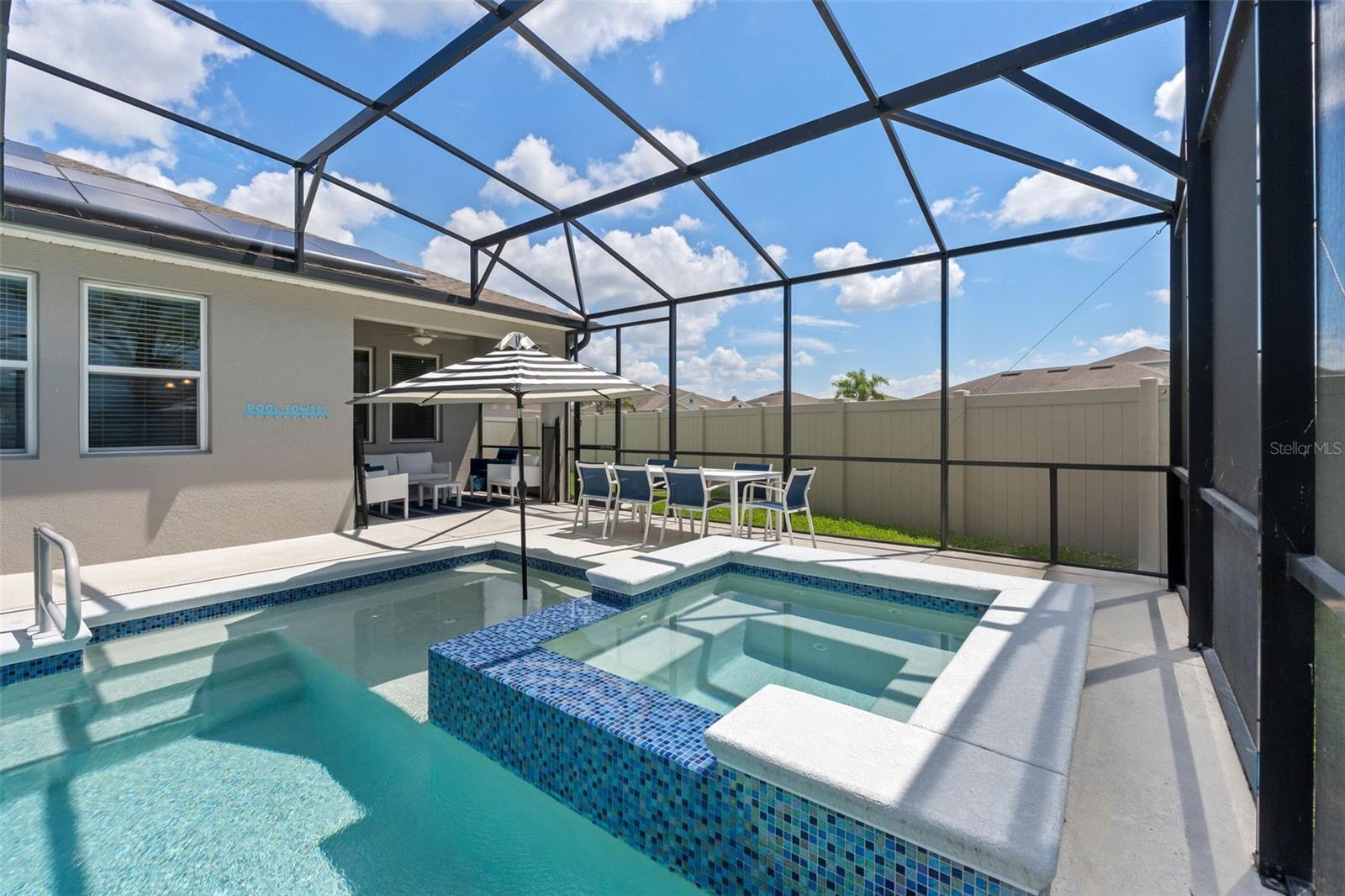 625 MISTY MAPLE ST ST