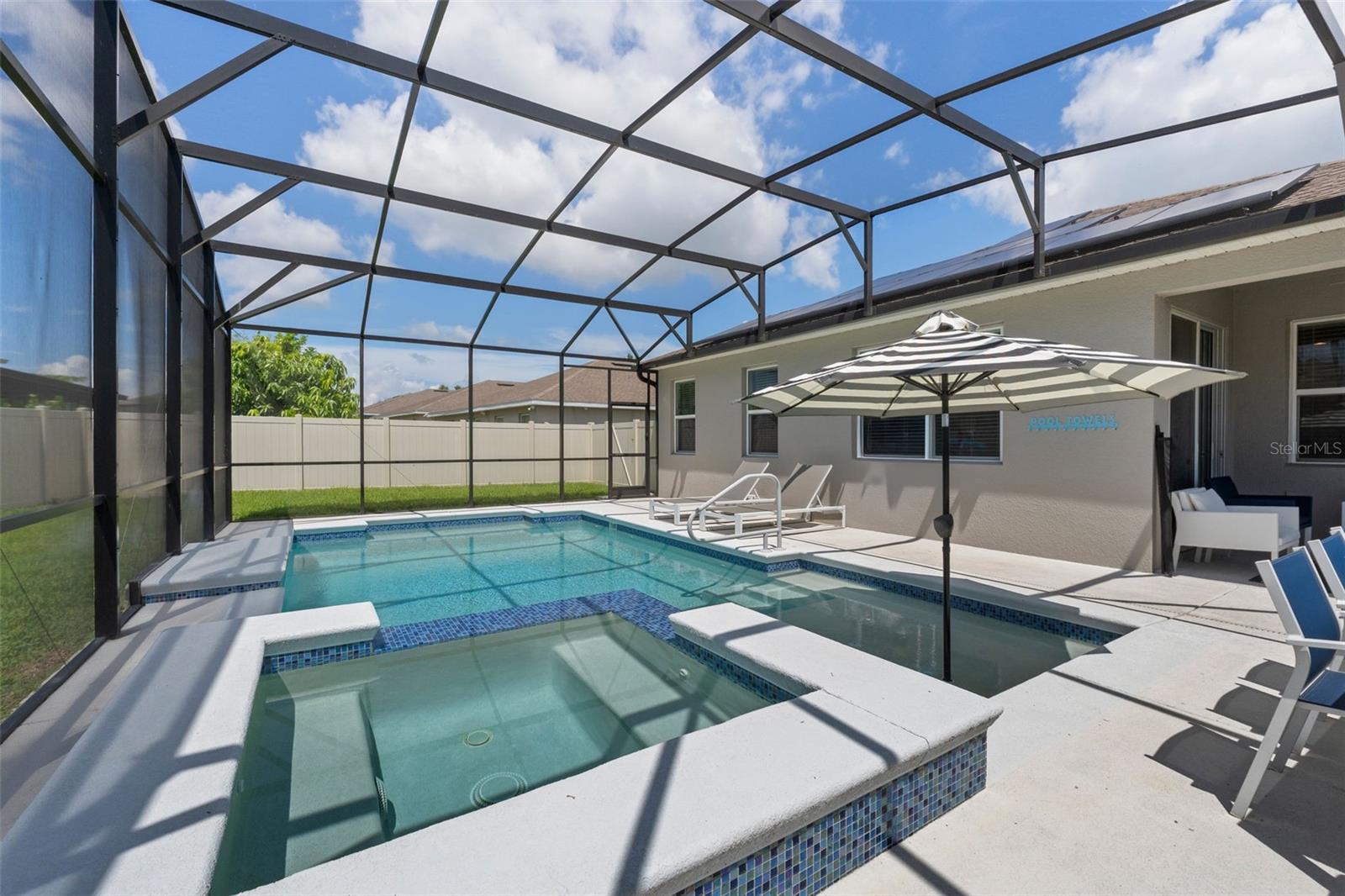 625 MISTY MAPLE ST ST