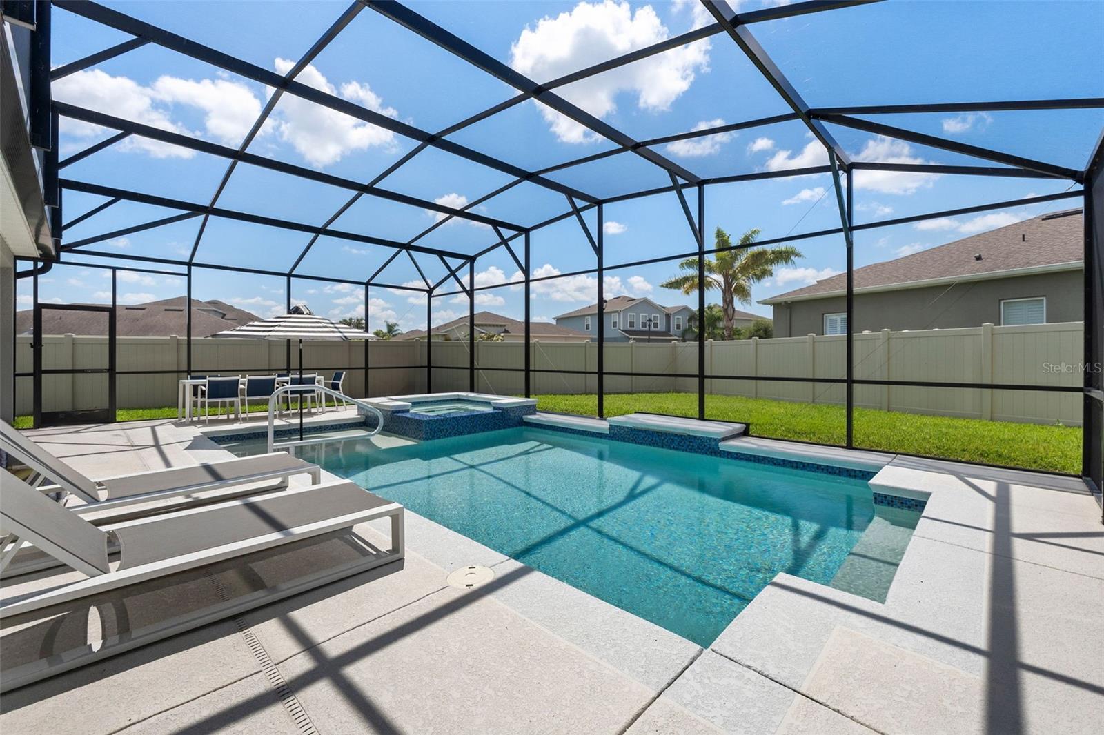 625 MISTY MAPLE ST ST