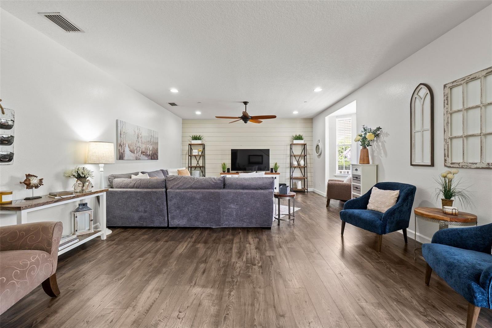 333 NAUTICA MILE DR