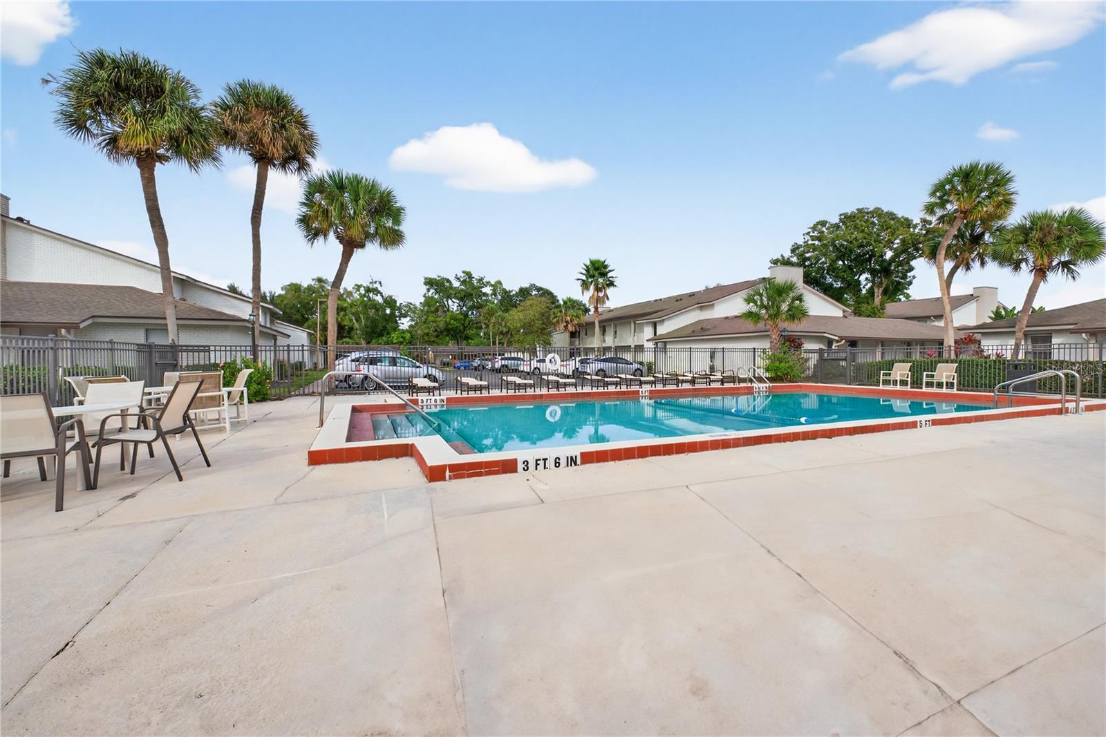 3016 PLAZA TERRACE DR #3016