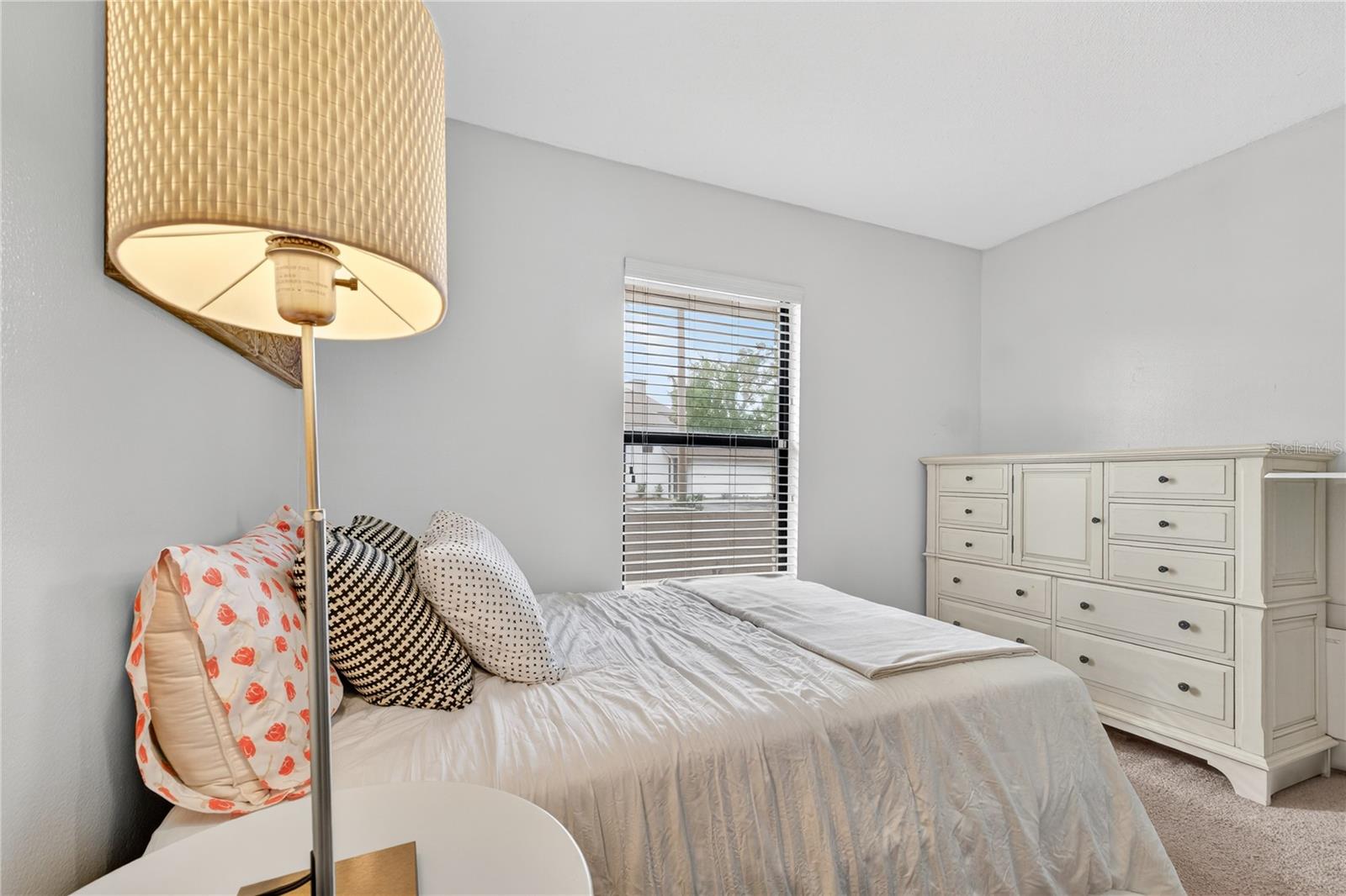 3016 PLAZA TERRACE DR #3016