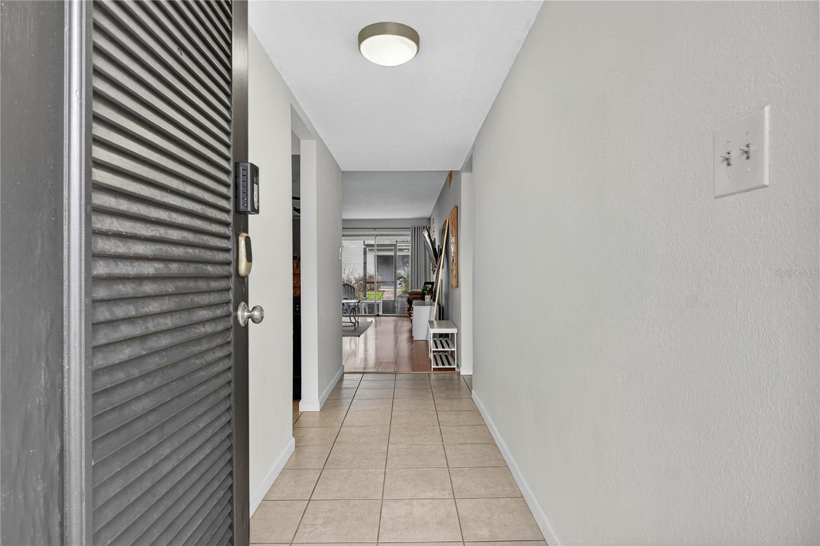 3016 PLAZA TERRACE DR #3016