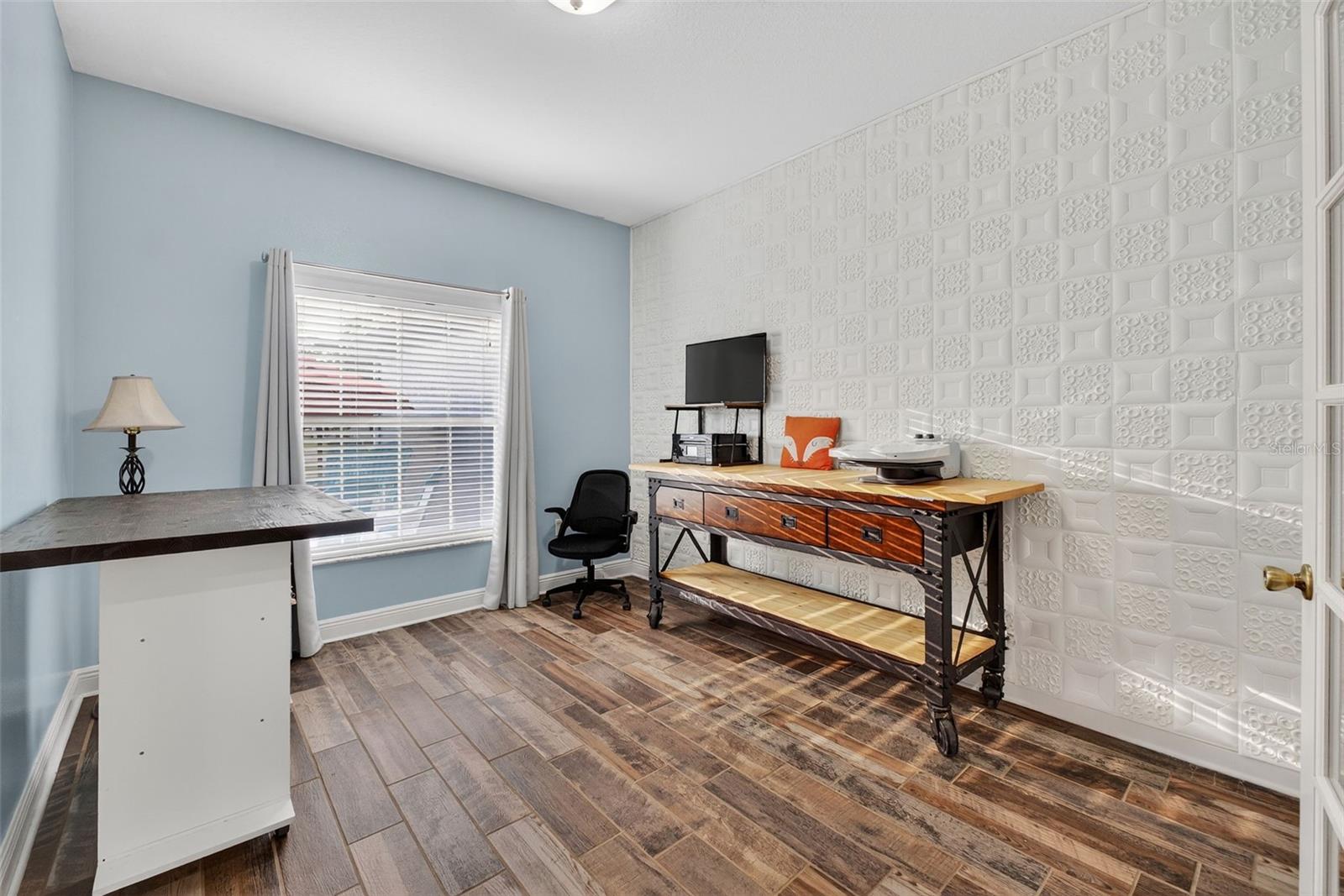 3229 GARDNER OAKS LN