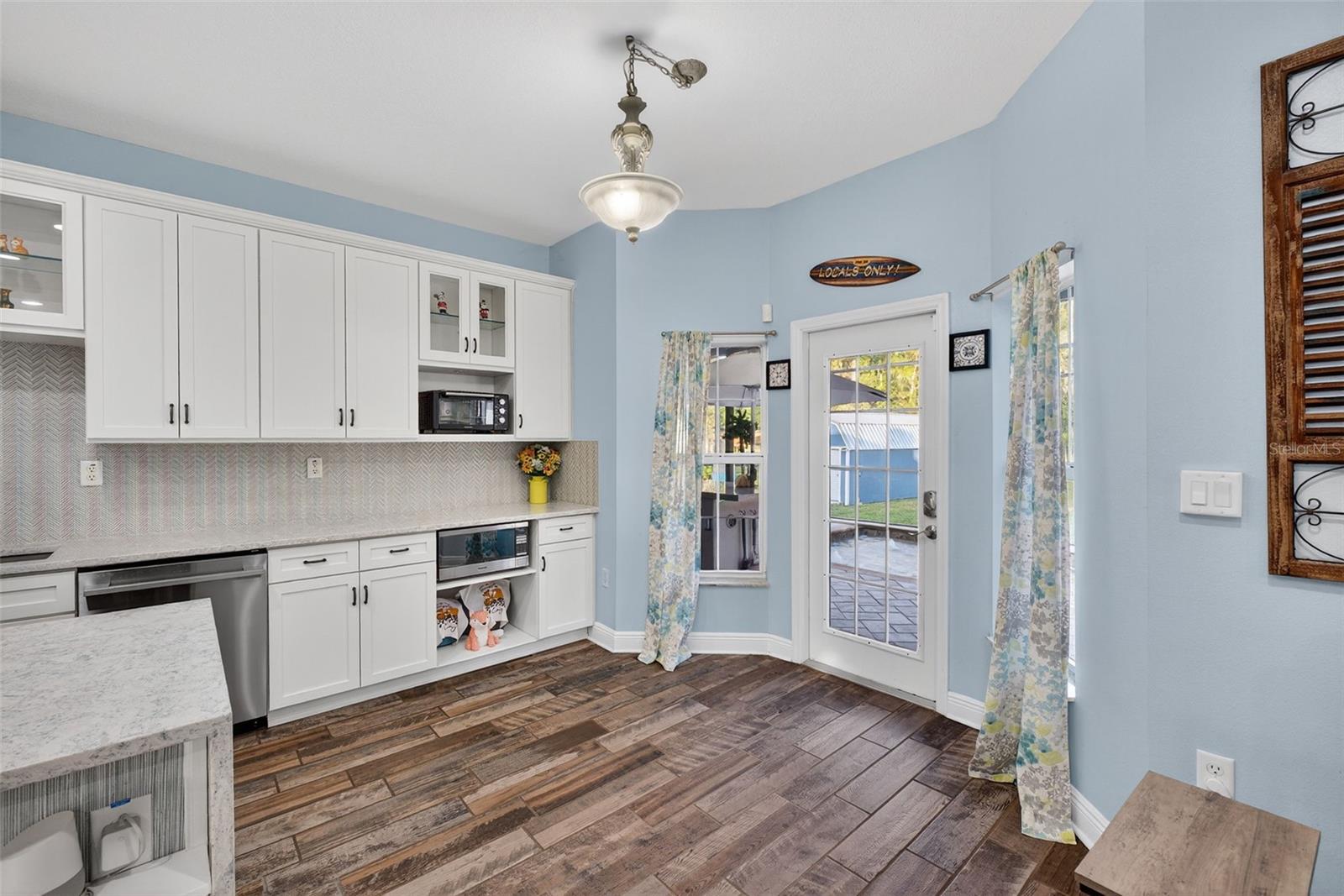 3229 GARDNER OAKS LN