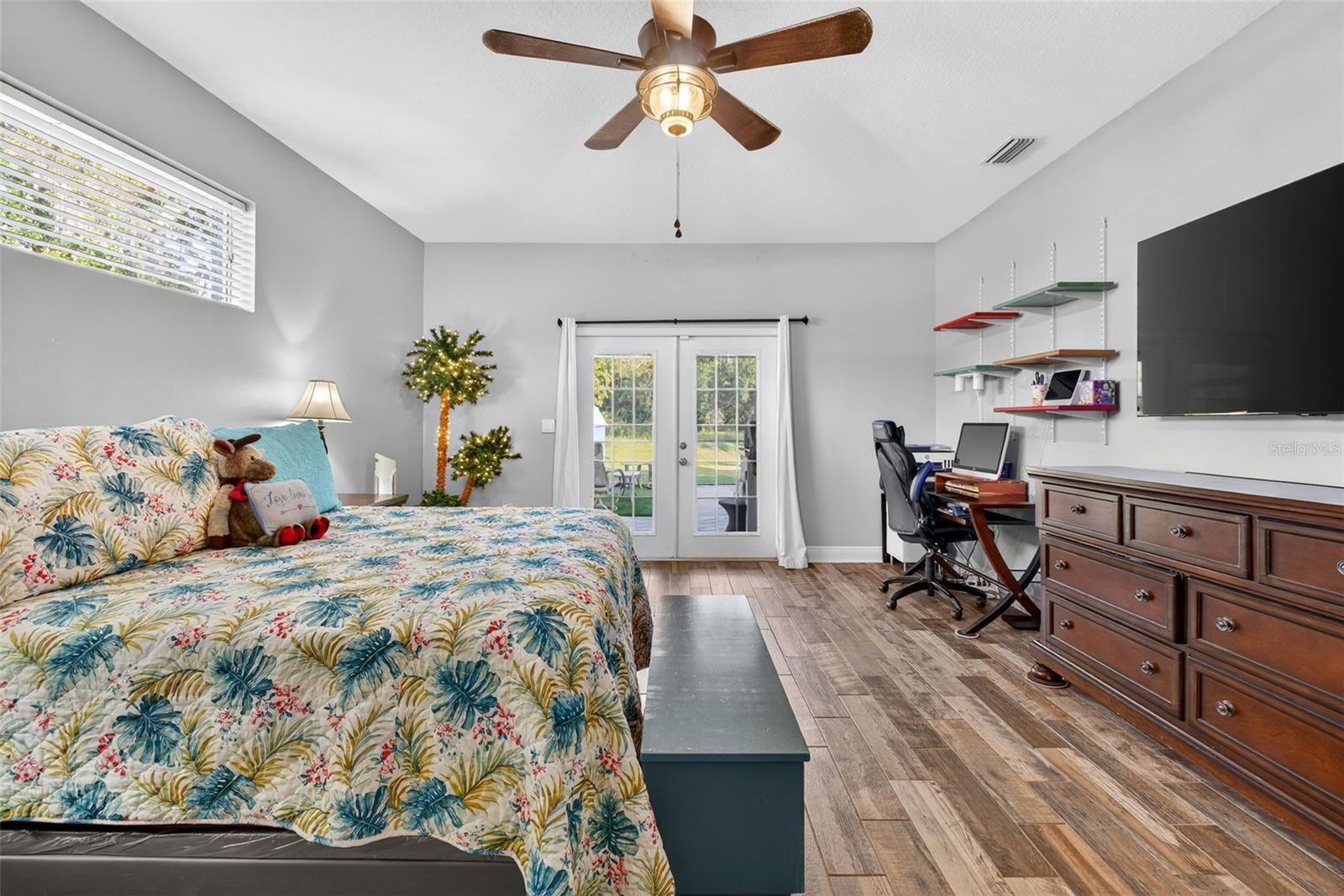 3229 GARDNER OAKS LN