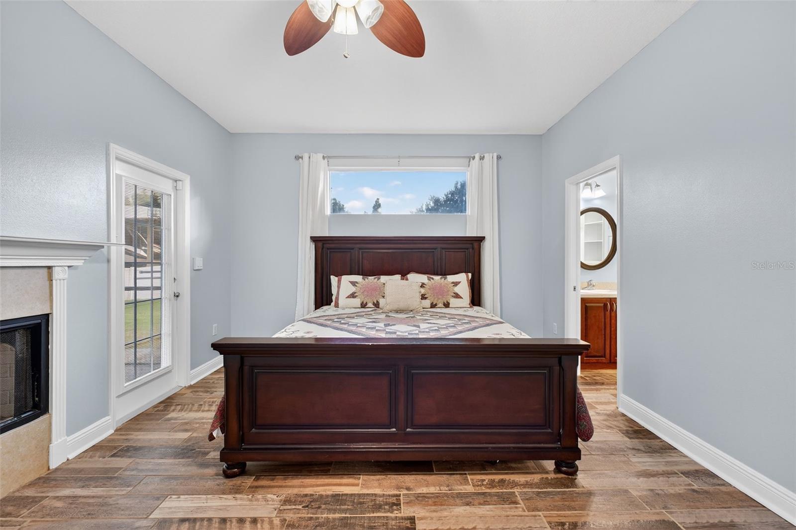 3229 GARDNER OAKS LN