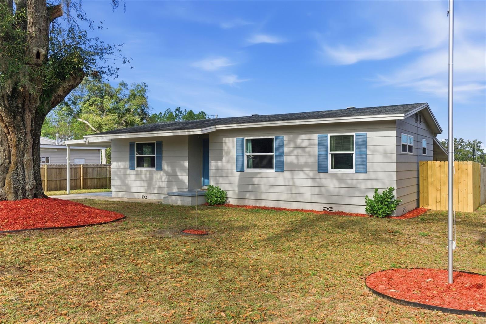 2803 JOLEEN DR