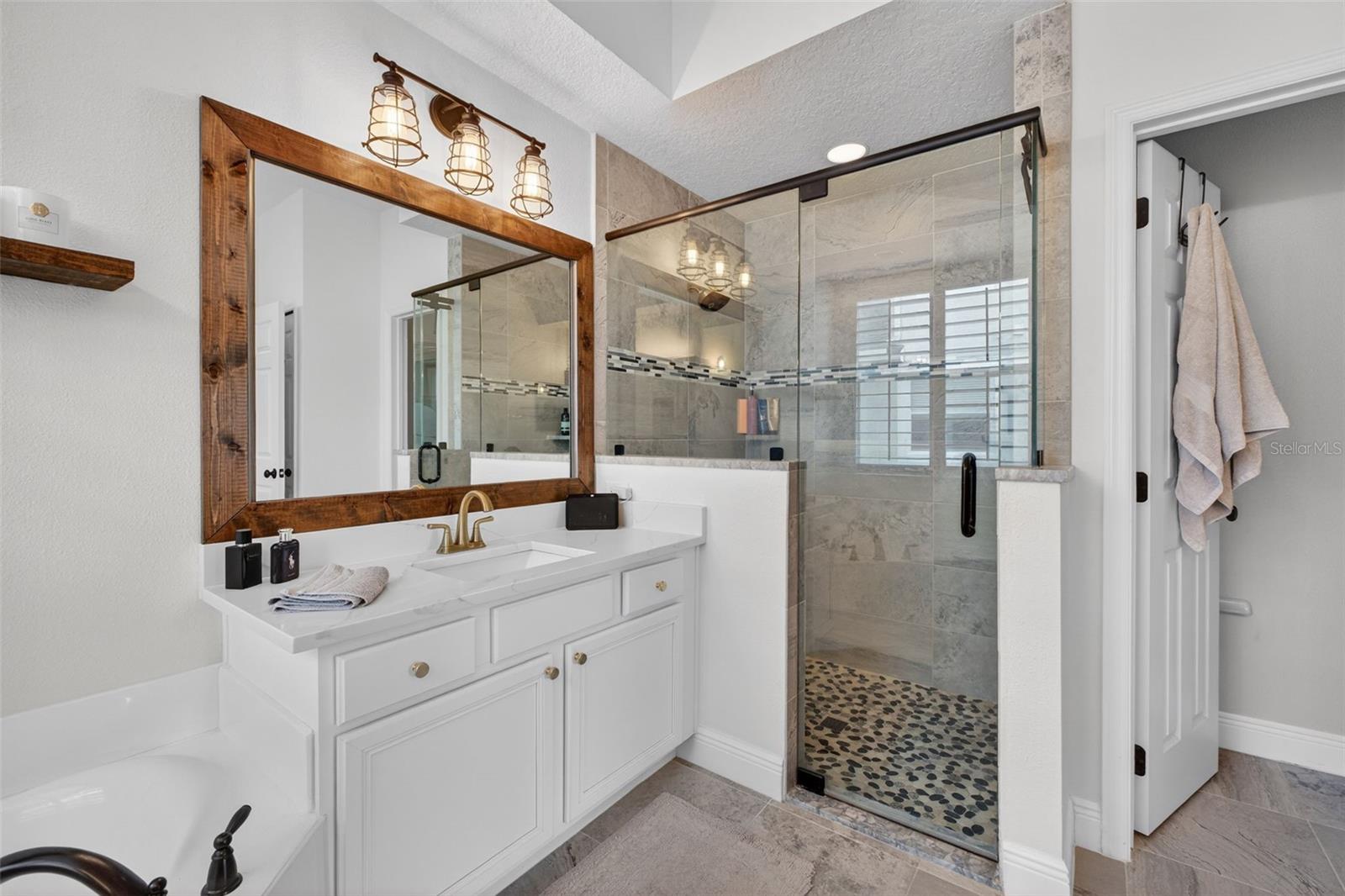 2511 WATER VALLEY DR