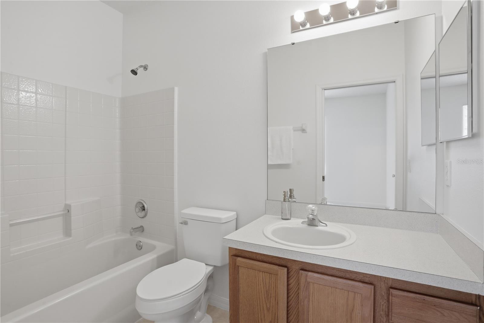 433 SUNSET VIEW DR