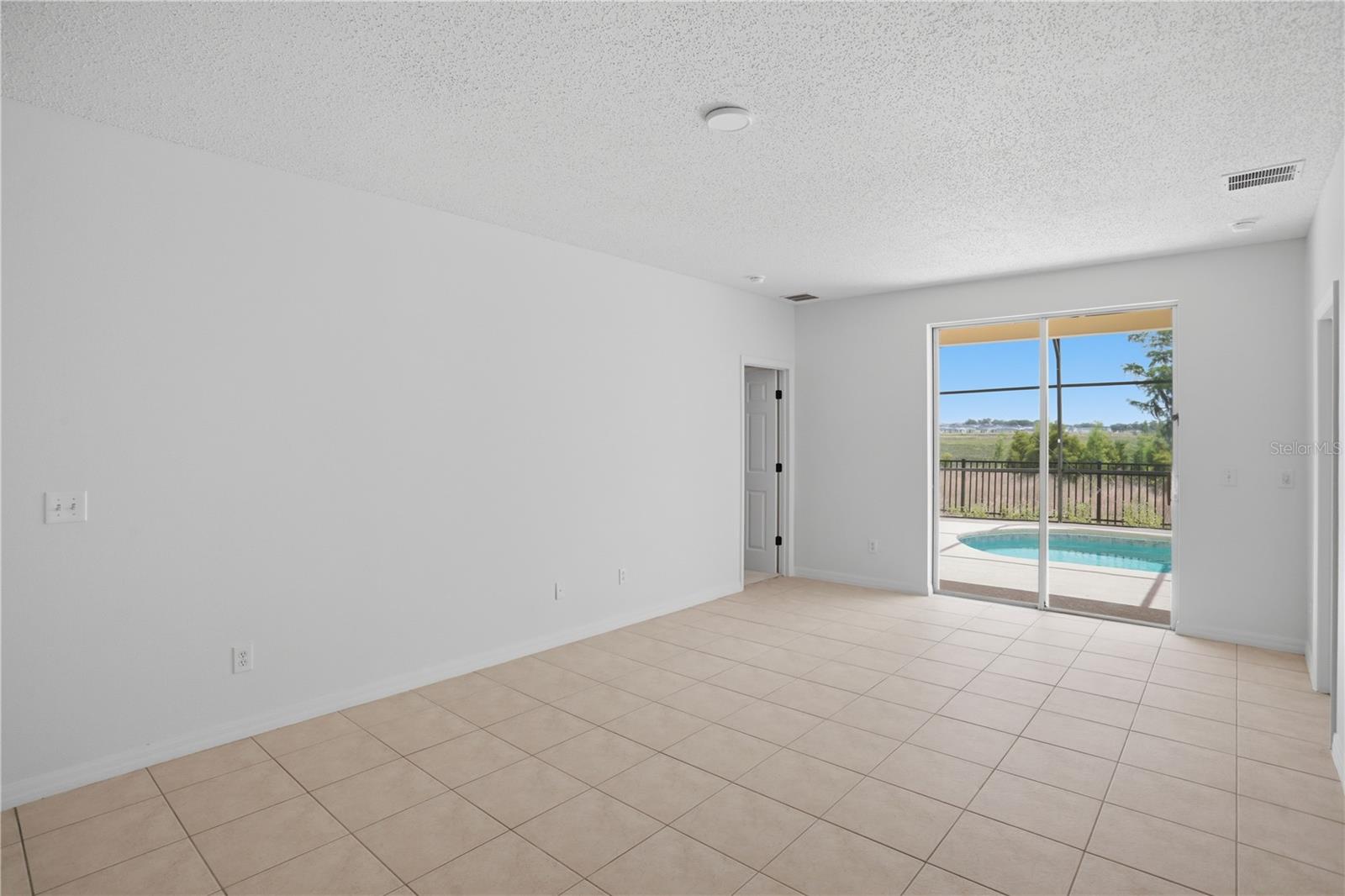 433 SUNSET VIEW DR