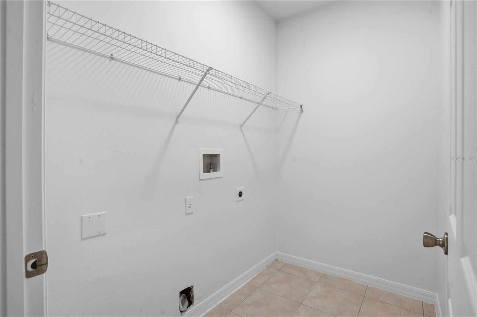 433 SUNSET VIEW DR