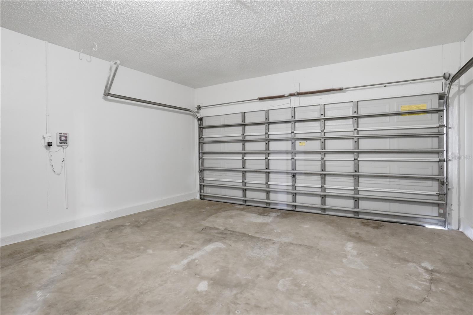 433 SUNSET VIEW DR