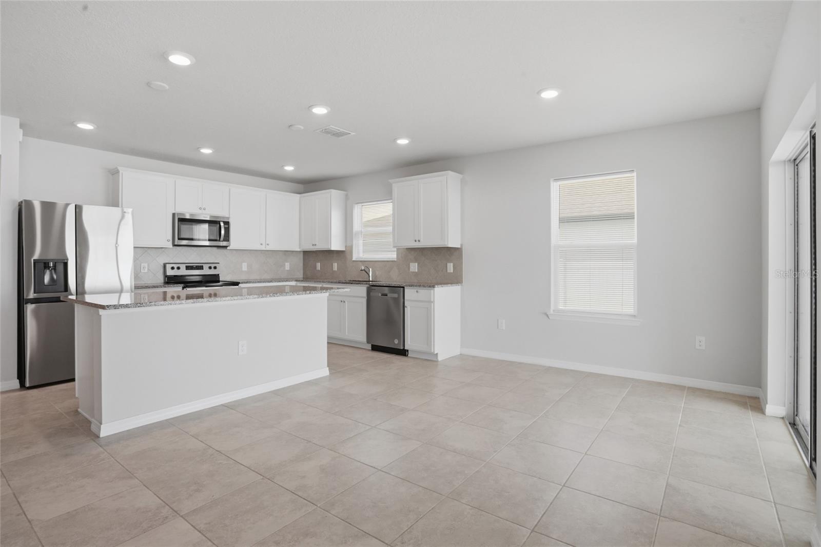 1137 MICHELANGELO LN