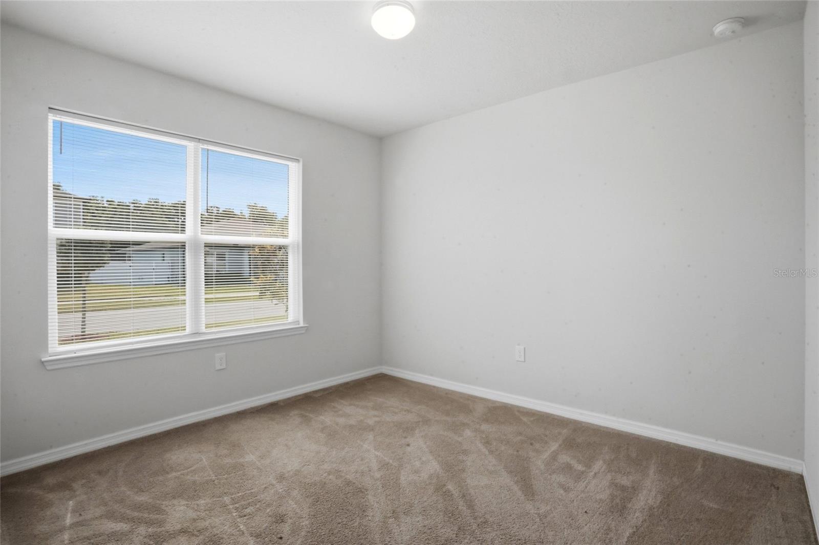 1137 MICHELANGELO LN